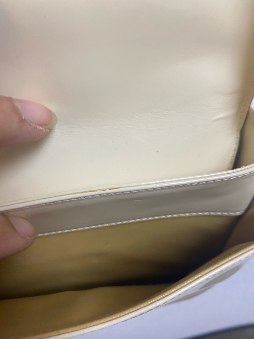 Celine Ivory Cream Smooth Leather Crossbody - Picture 5 of 7